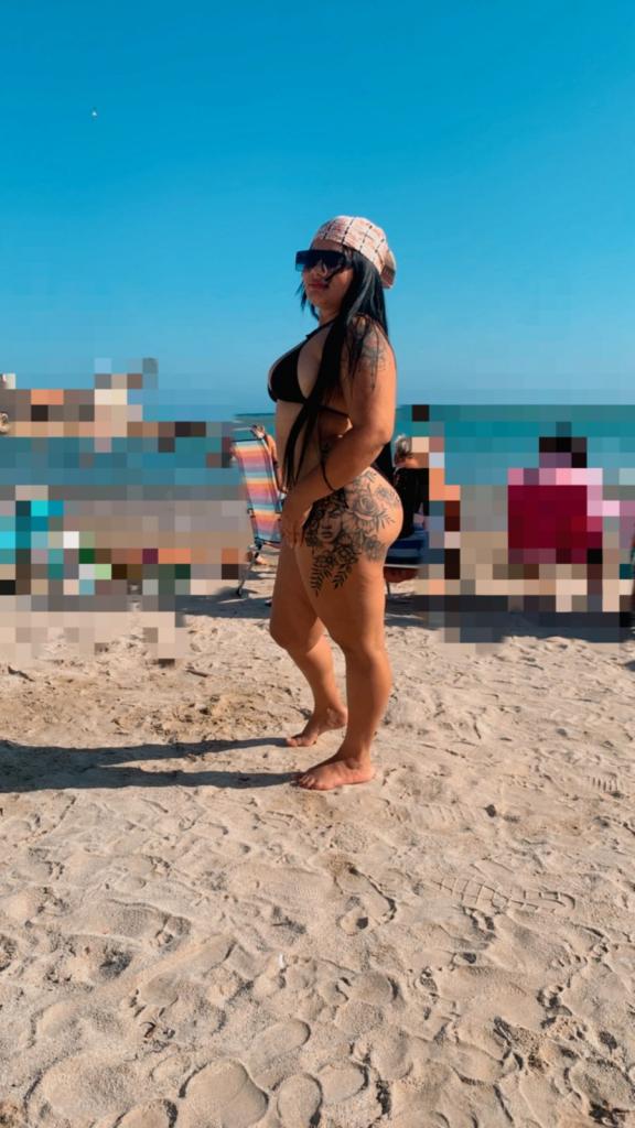 Chica busca chico en Almería: 