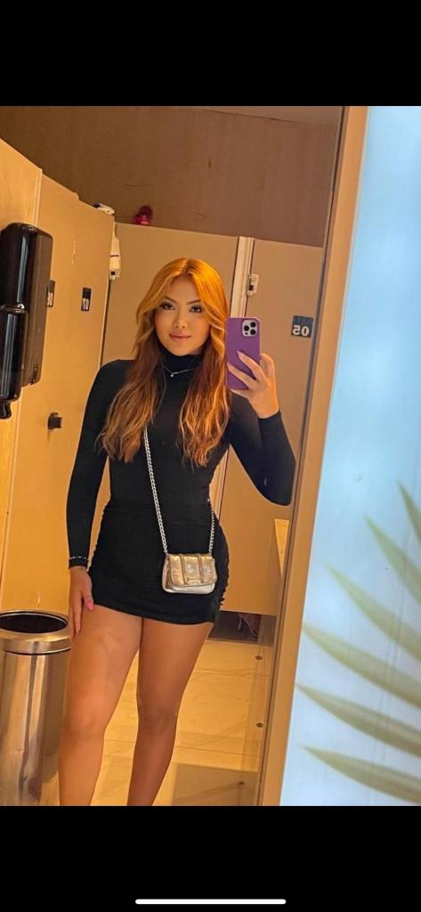 Chica busca chico en Granada: 