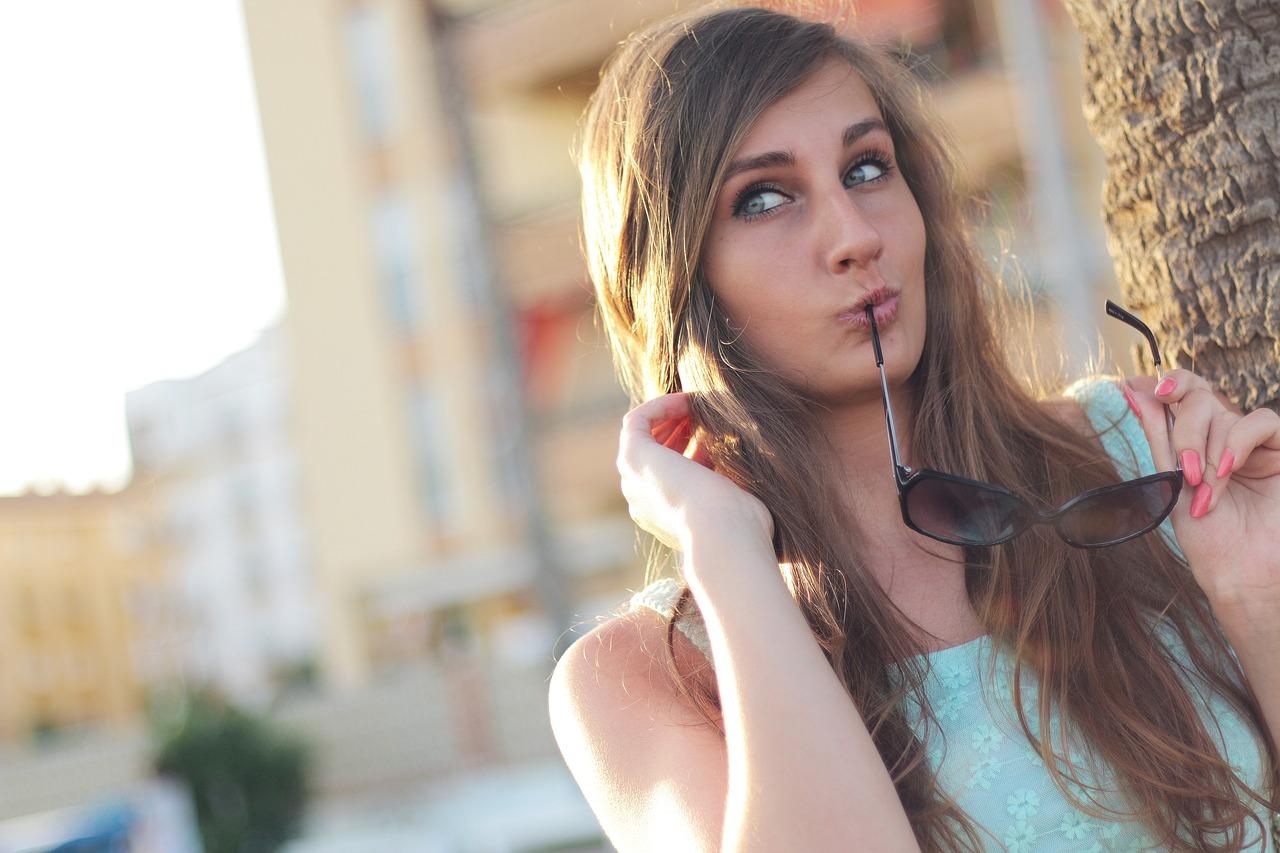 Chica busca chico en Granada: 