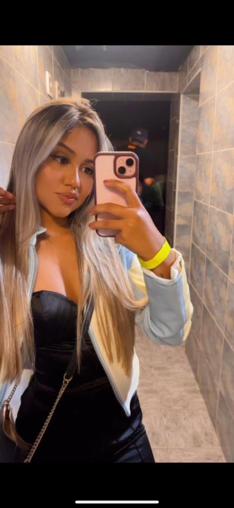 Chica busca chico en Pontevedra: 