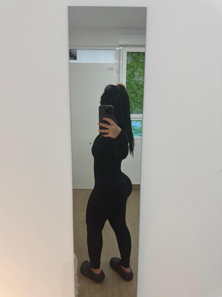 Chica busca chico en Madrid: Chica busca chico