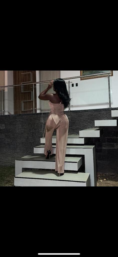 Chica busca chico en La Coruña: Chica busca chico