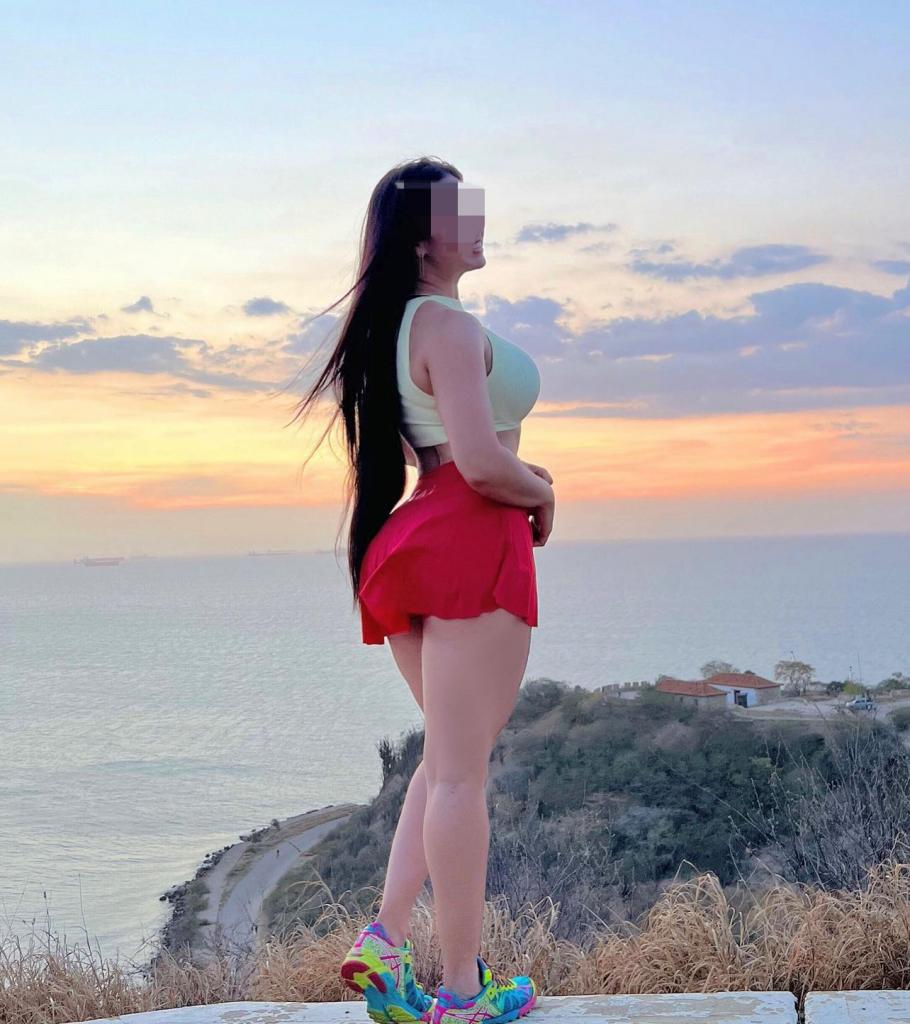 Chica busca chico en Huelva: 