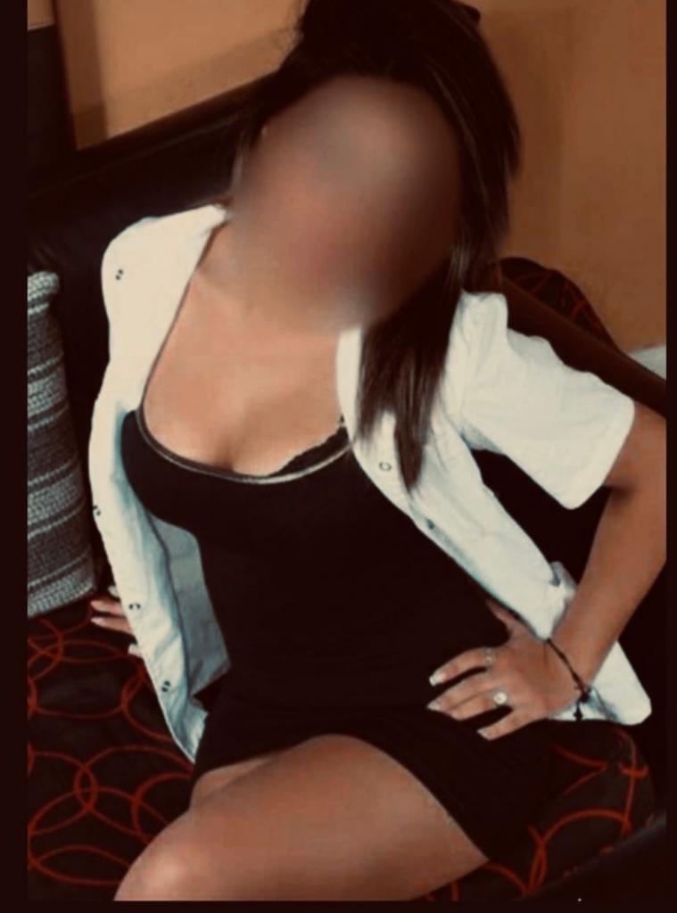Chica busca chico en Lérida: 