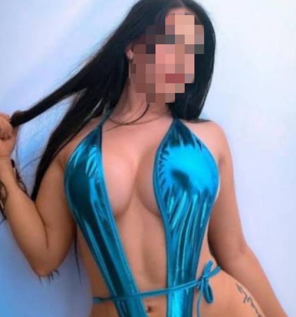 Chica busca chico en La Coruña: 