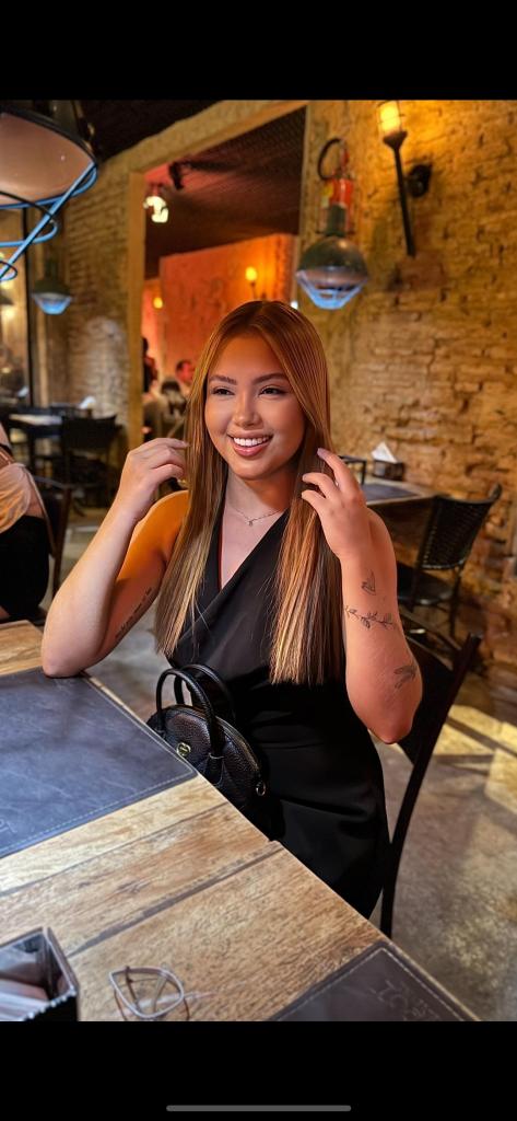 Chica busca chico en Granada: 