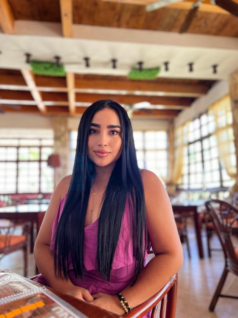 Chica busca chico en Tenerife: 