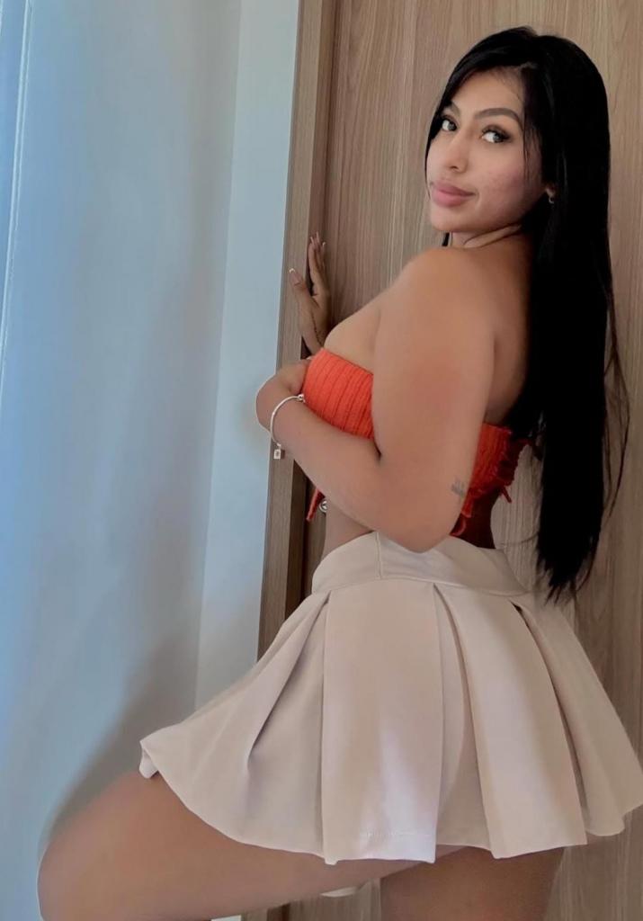 Chica busca chico en Tenerife: Chica busca chico