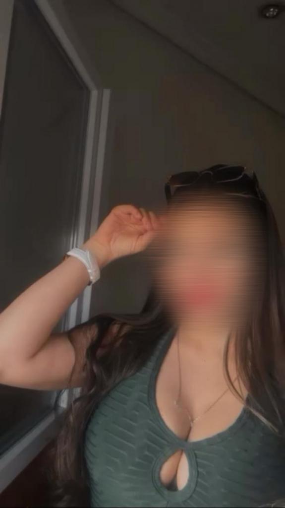 Chica busca chico en Murcia: 