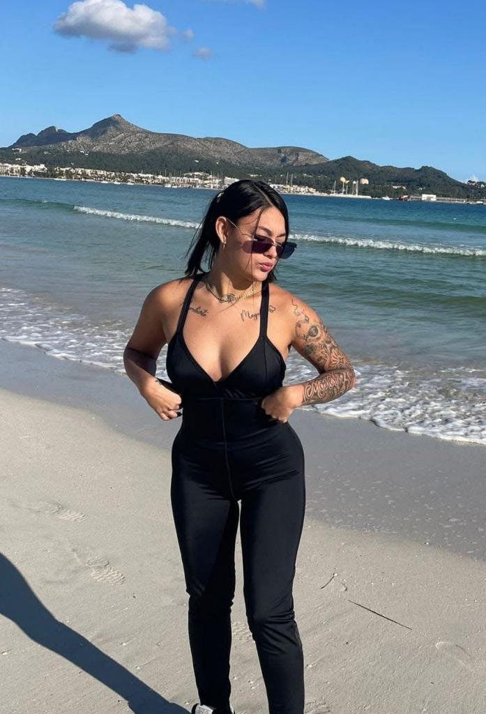 Chica busca chico en Huelva: 