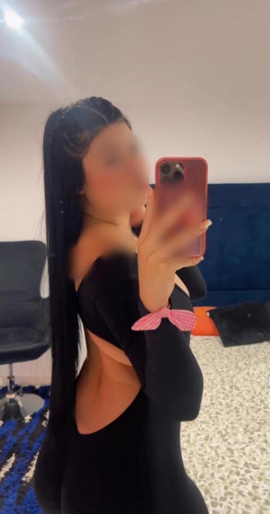 Chica busca chico en Barcelona: 