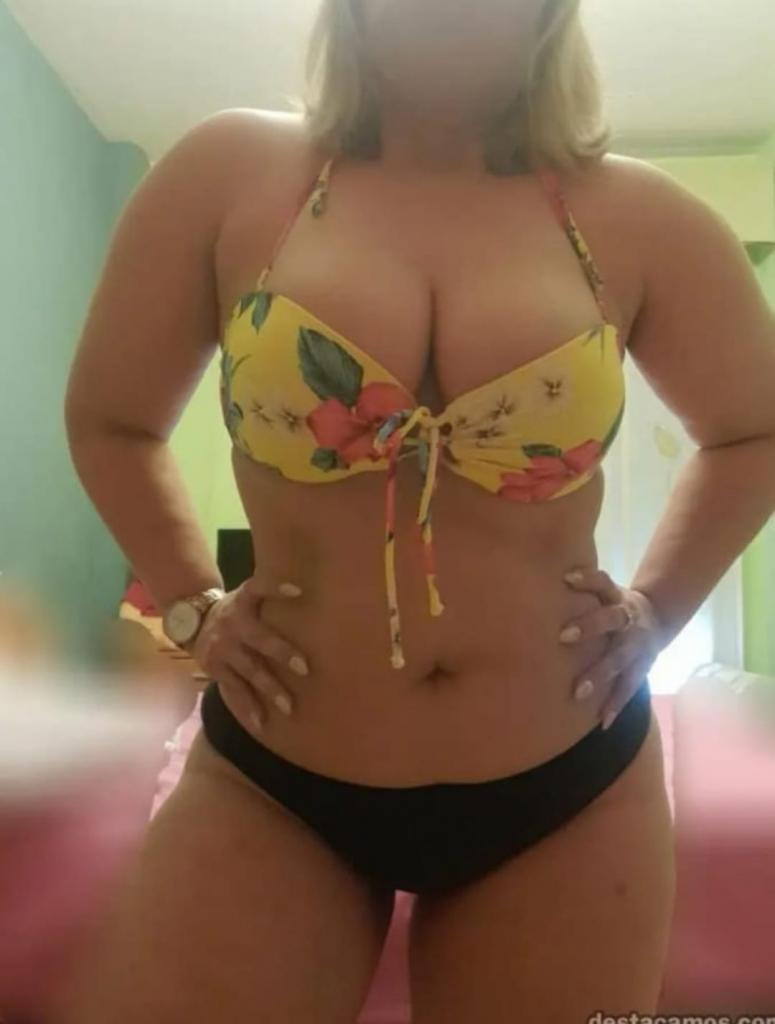 Chica busca chico en Cádiz: 