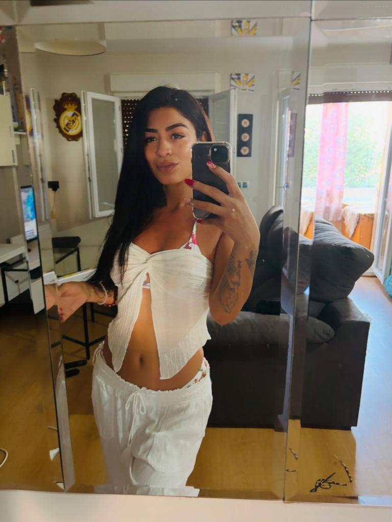 Chica busca chico en Cádiz: Chica busca chico
