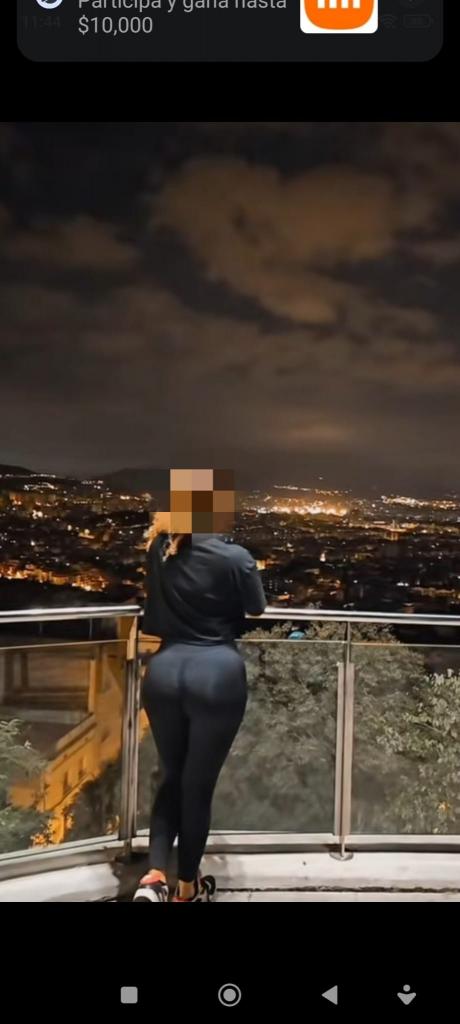 Chica busca chico en Barcelona: 