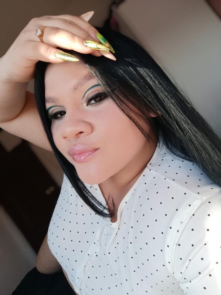 Chica busca chico en Sevilla: 