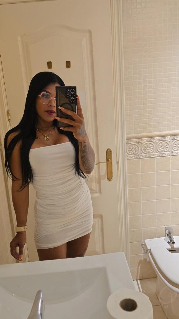 662910469: Chica busca chico en Burgos