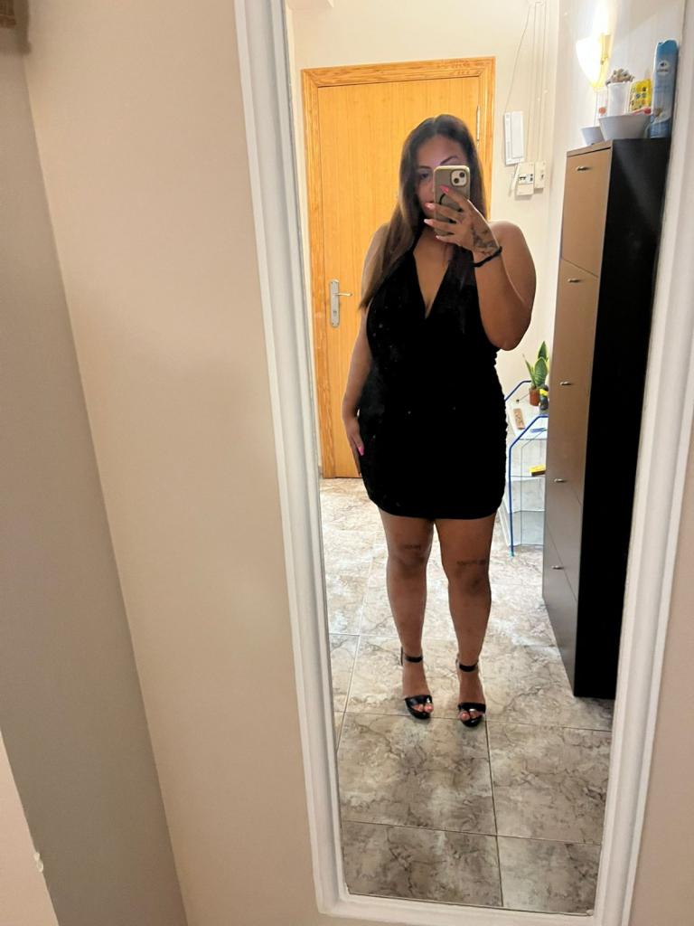 Chica busca chico en Castellón: 
