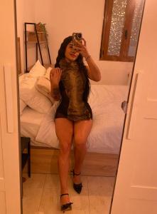 673454182: Chica busca chico en Málaga