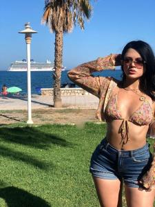 642794531: Chica busca chico en Málaga