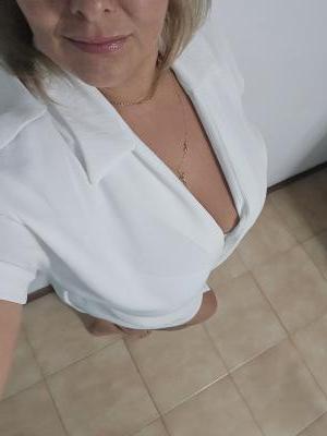 670768862: Chica busca chico en Tenerife