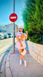 617115990: Chica busca chico en Barcelona