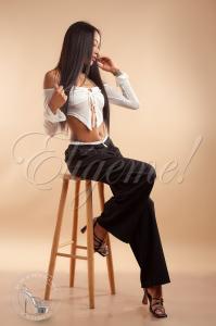 639549262: Chica busca chico en Barcelona