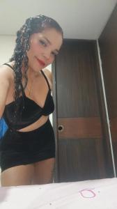643310426: Chica busca chico en Almería