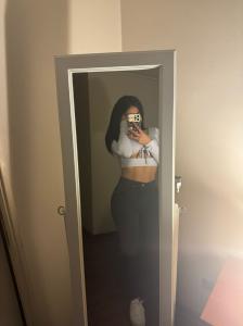 607219771: Chica busca chico en Málaga