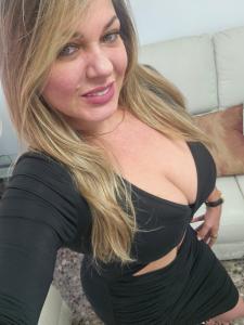 613752646: Chica busca chico en Almería