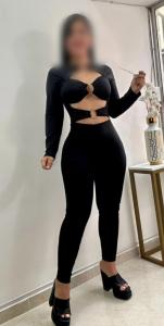 611220803: Chica busca chico en Málaga
