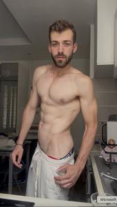 689094443: Chico busca chica en Madrid
