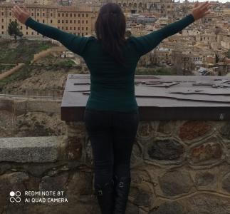 644737758: Chica busca chico en Madrid