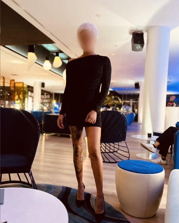 Chica busca chico en Barcelona: 