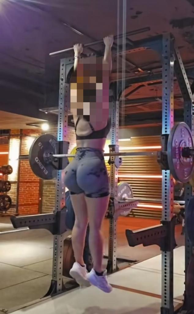 Chica busca chico en Barcelona: 