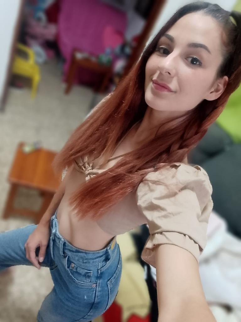 Chica busca chico en Tenerife: 
