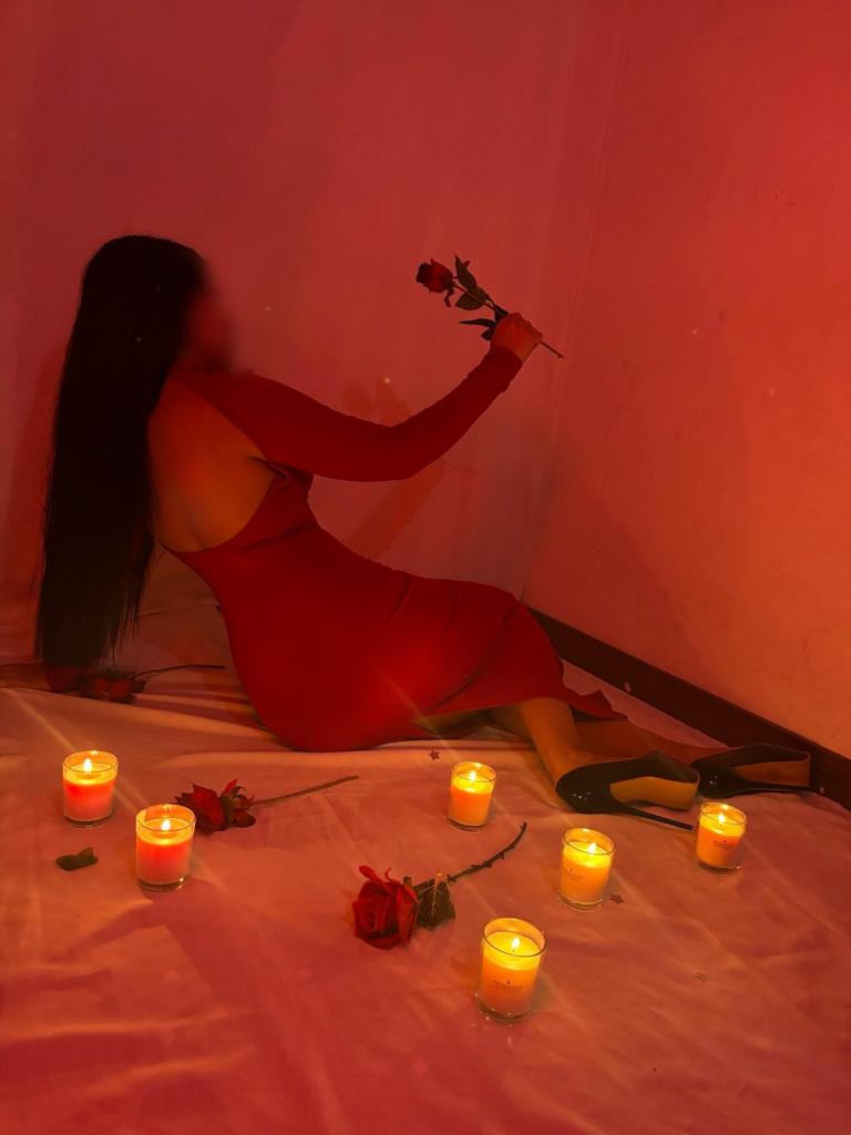 Chica busca chico en Mallorca: 