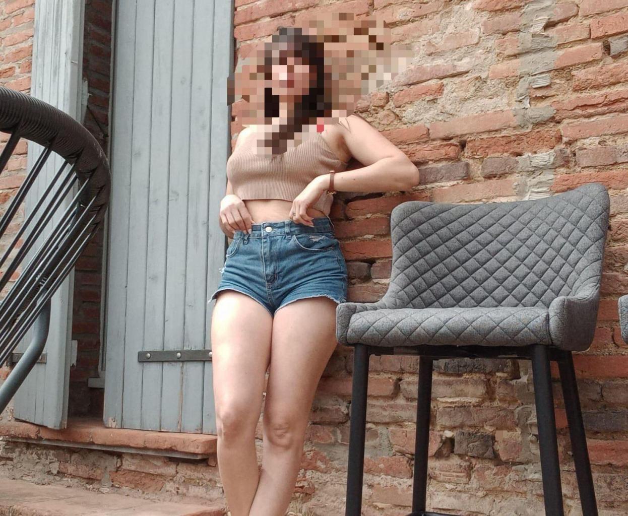Chica busca chico en Barcelona: 