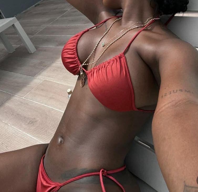 Chica busca chico en Murcia: 