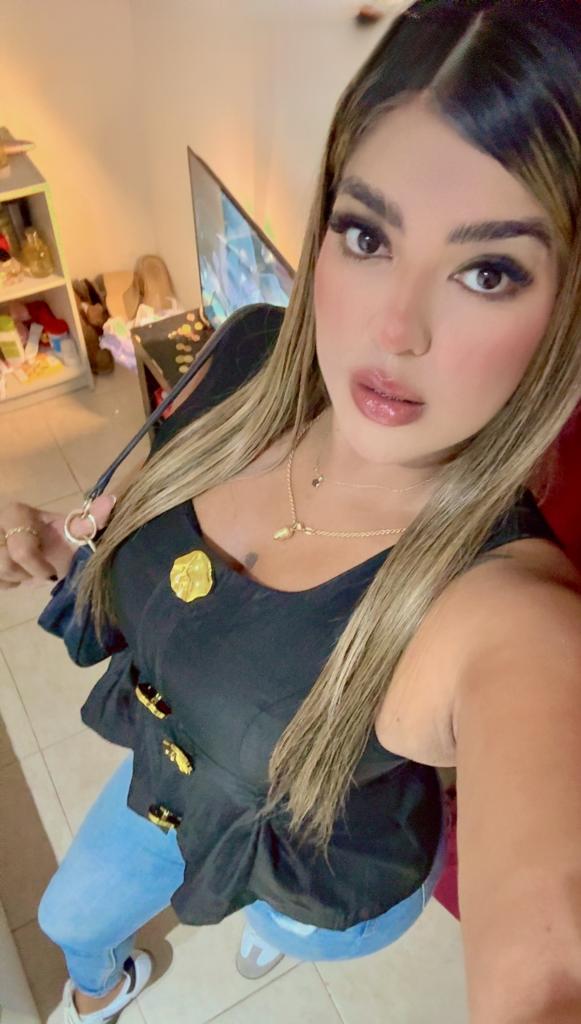 Chica busca chico en Tenerife: 