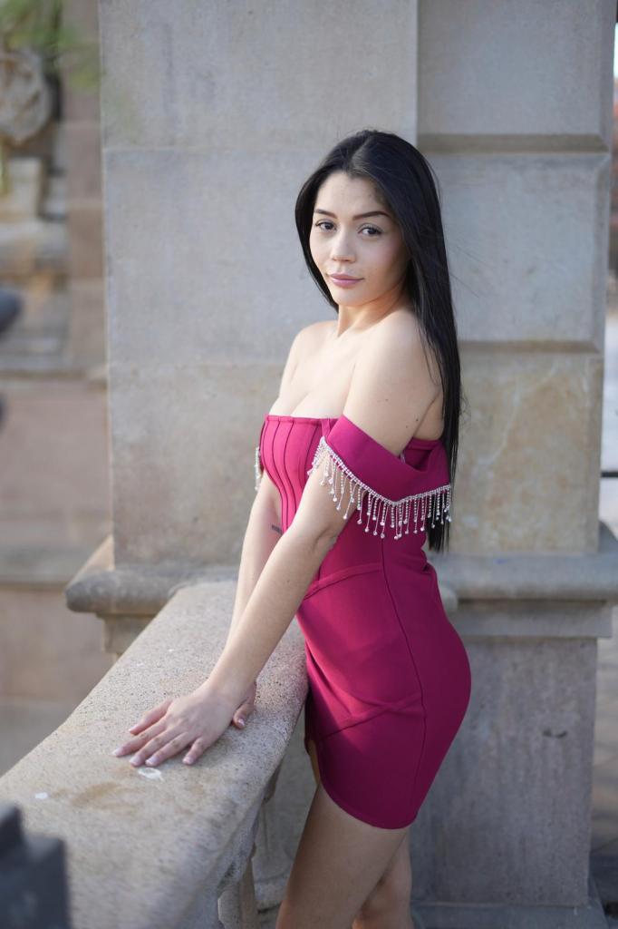Chica busca chico en Madrid: Chica busca chico