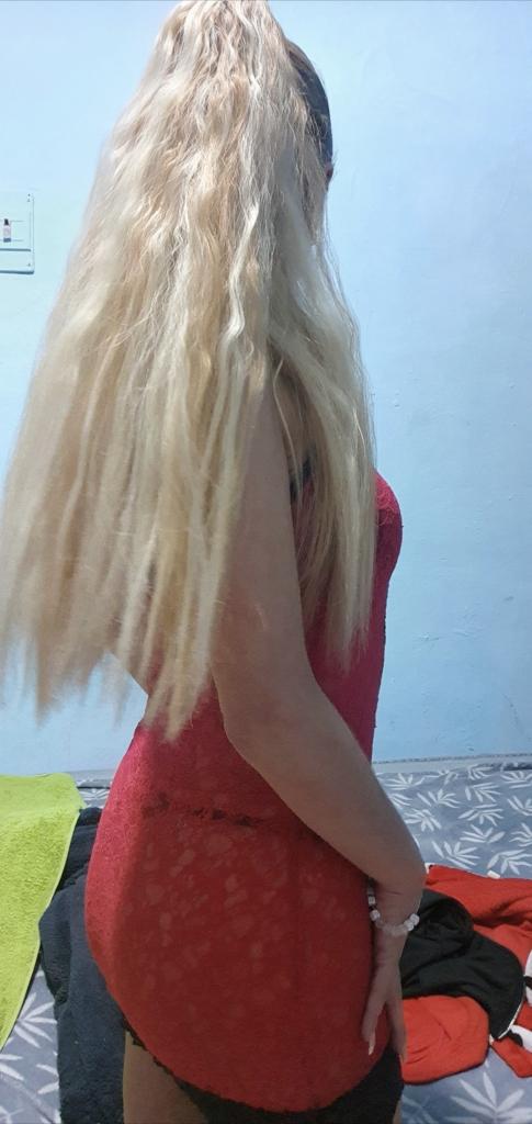 Chica busca chico en Cádiz: 