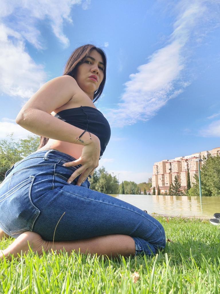 Chica busca chico en Cáceres: 