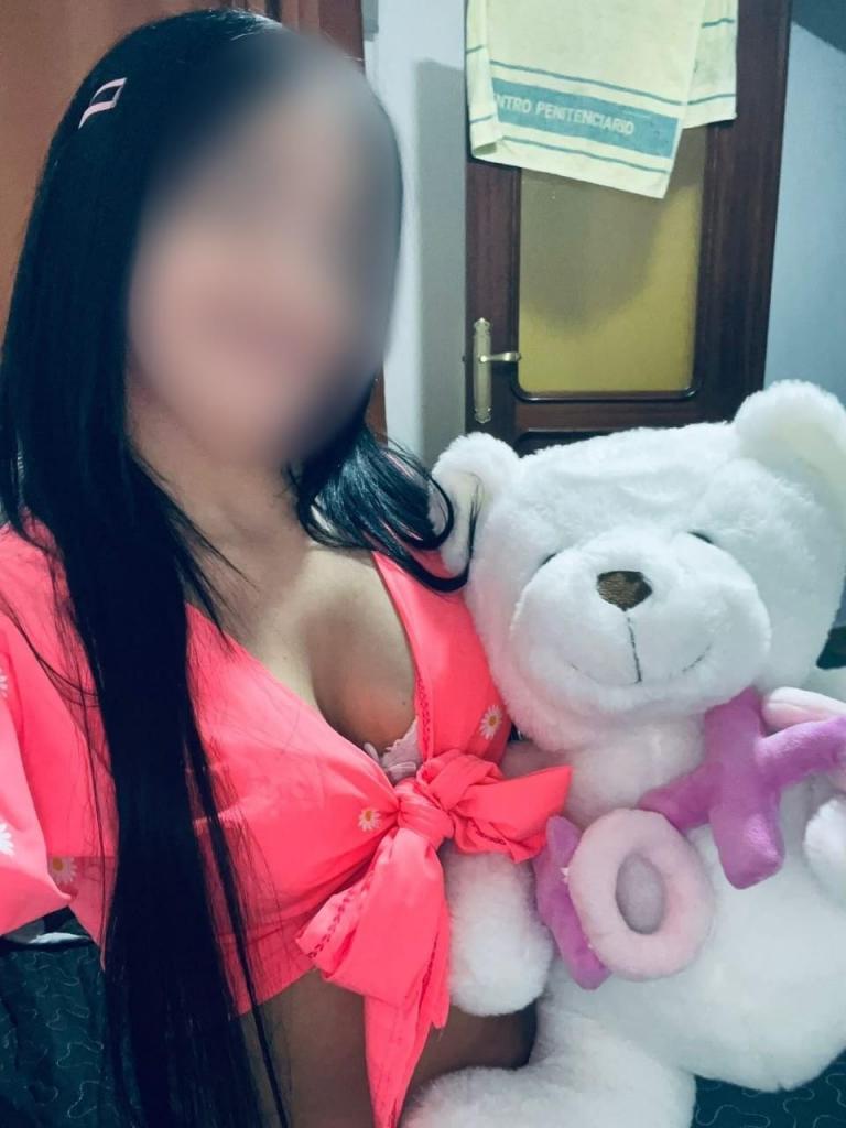 Chica busca chico en Granada: 