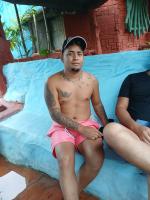 614716189: Chico busca chica en Barcelona