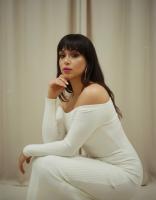 617510100: Chica busca chico en Barcelona