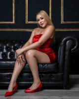 641054655: Chica busca chico en Sevilla