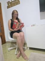 670638510: Chica busca chico en Barcelona
