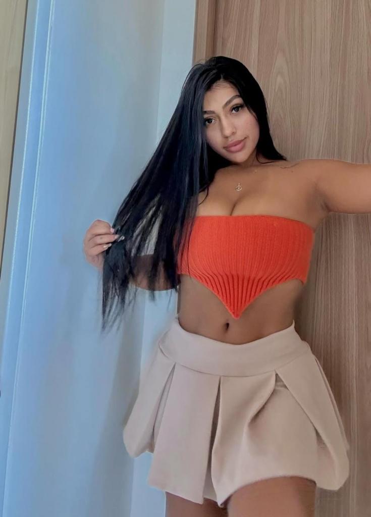 Chica busca chico en Tenerife: 