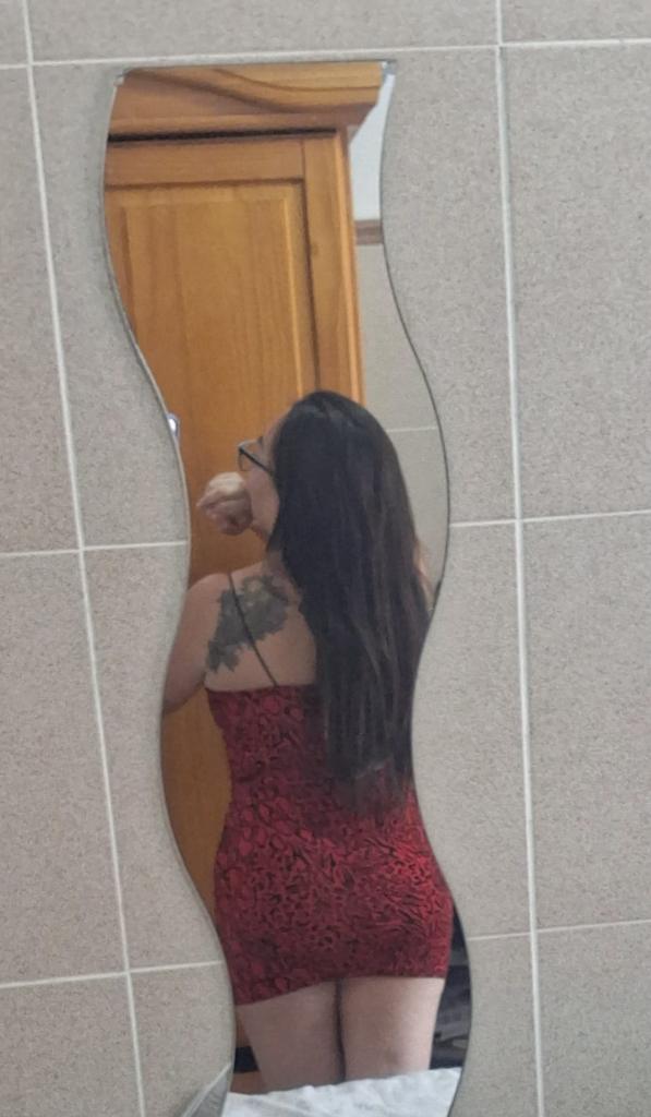 Chica busca chico en Sevilla: 