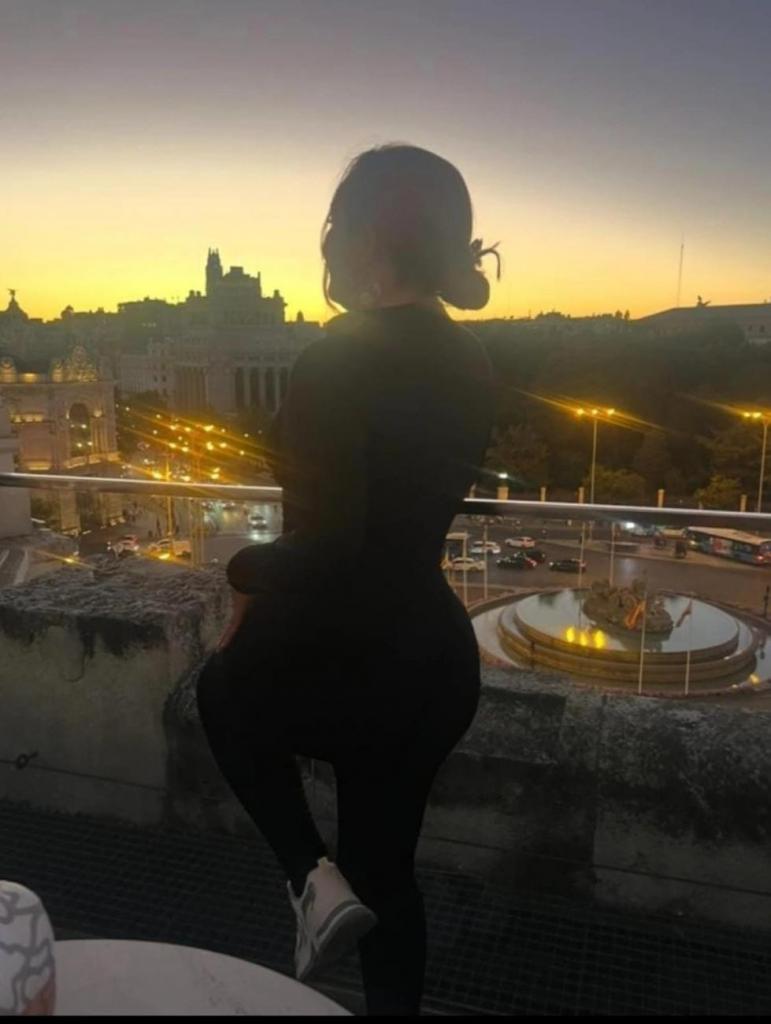 Chica busca chico en Madrid: 